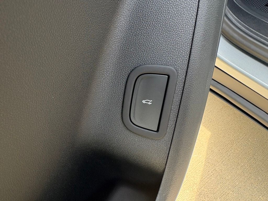 2027 Chevrolet Traverse LT 1LT