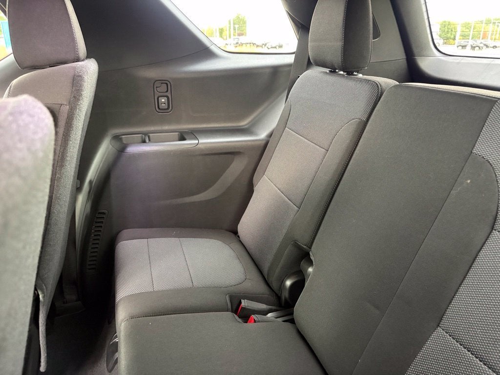 2024 Chevrolet Traverse Limited LT Cloth