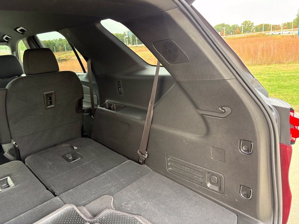 2024 Chevrolet Traverse Limited LT Cloth