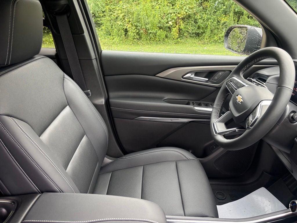 2026 Chevrolet Traverse LT 2LT
