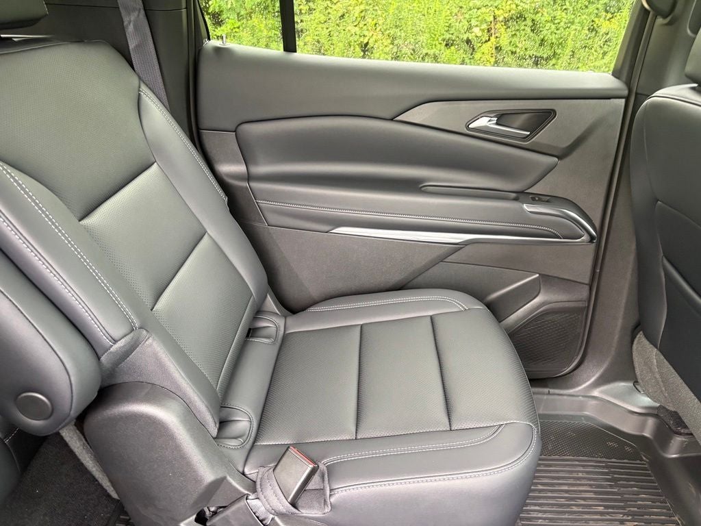 2026 Chevrolet Traverse LT 2LT