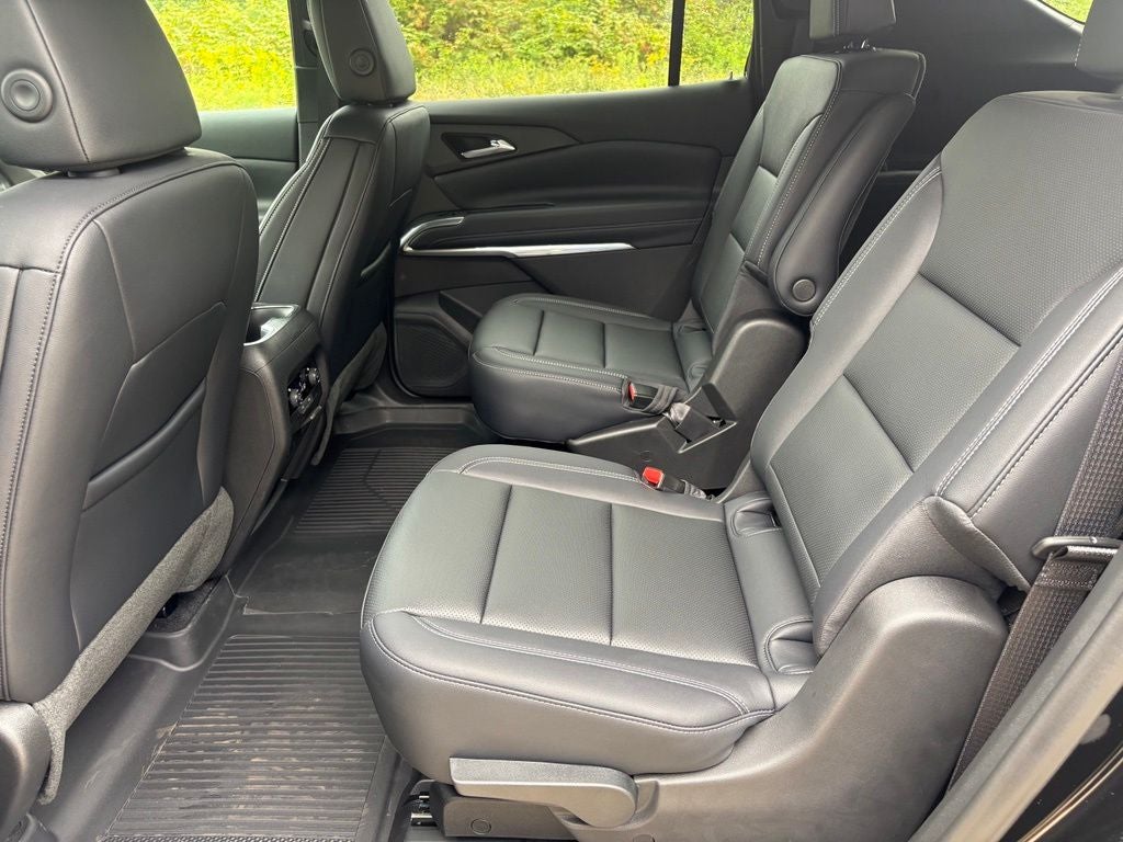 2026 Chevrolet Traverse LT 2LT