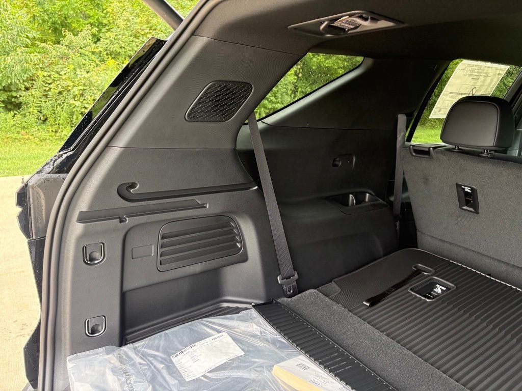 2026 Chevrolet Traverse LT 2LT