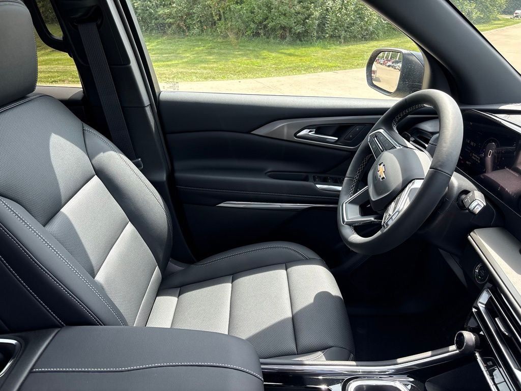 2027 Chevrolet Traverse LT 2LT