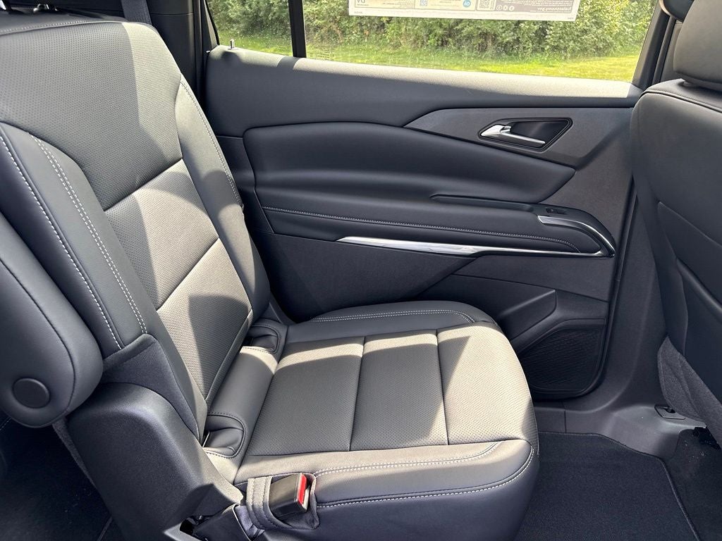 2027 Chevrolet Traverse LT 2LT