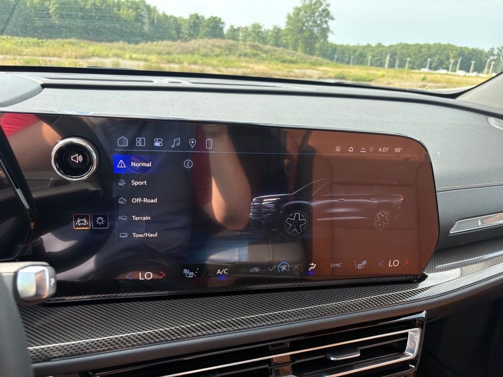 2027 Chevrolet Traverse Z71