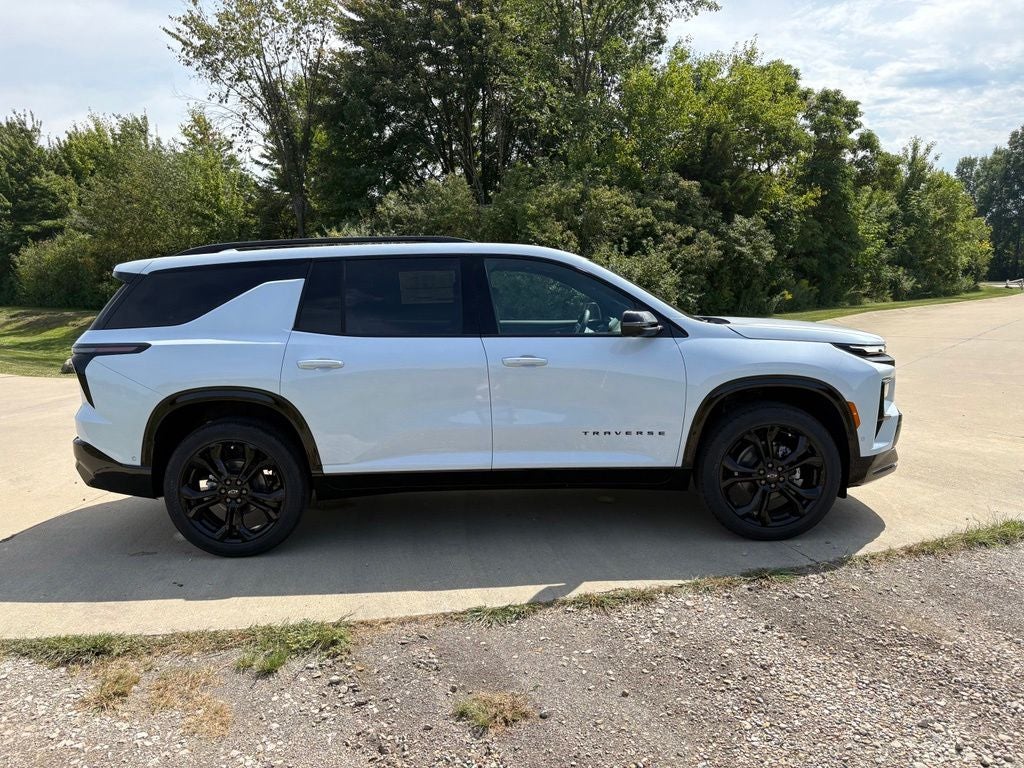 2027 Chevrolet Traverse RS