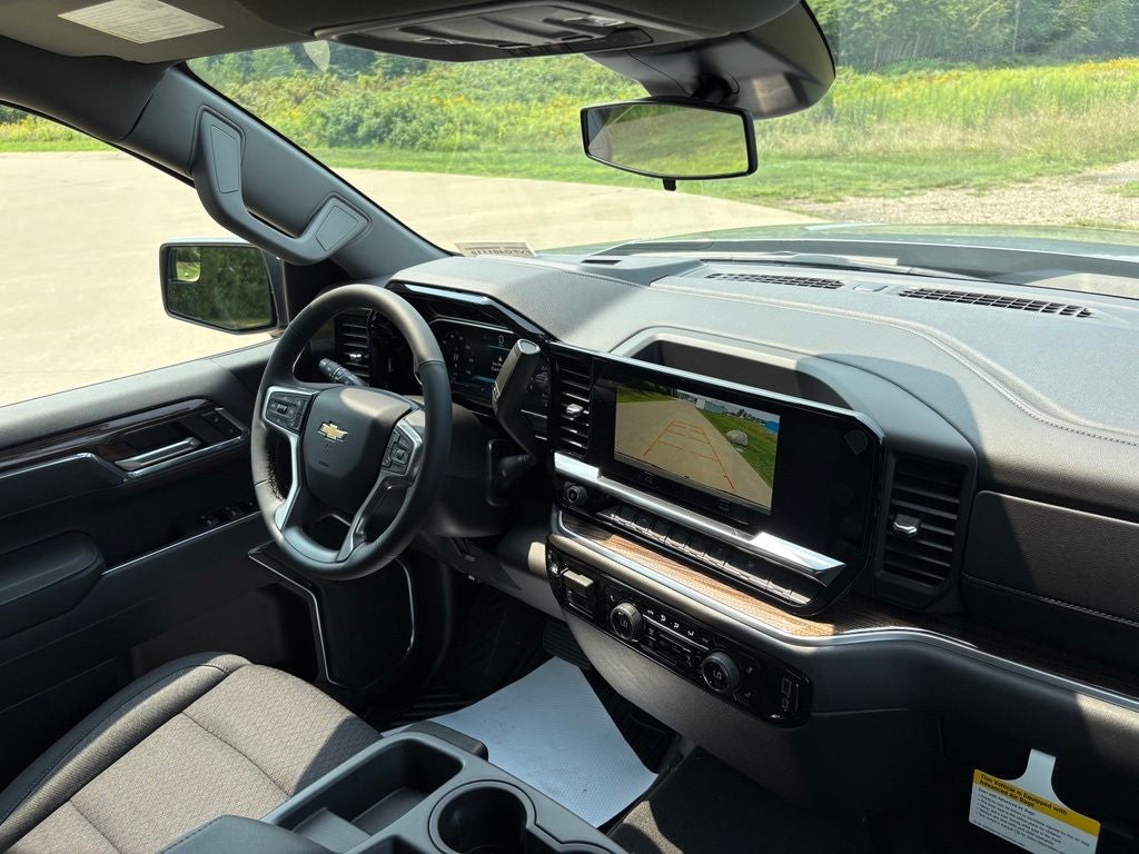 2026 Chevrolet Silverado 1500 LT LT1