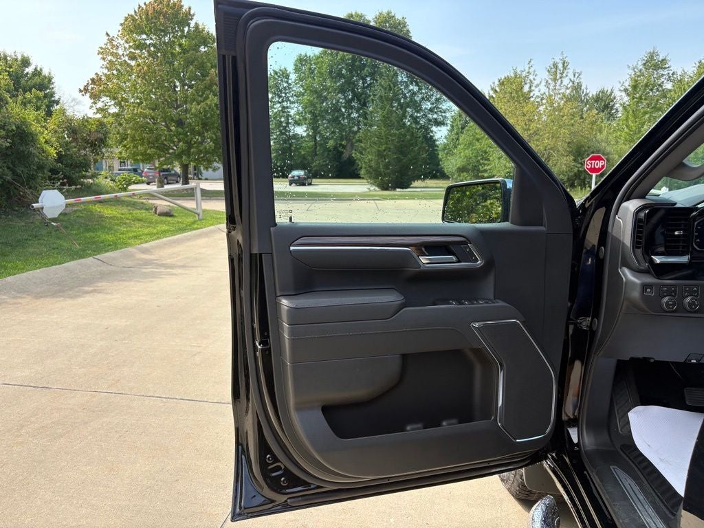 2026 Chevrolet Silverado 1500 LT LT1