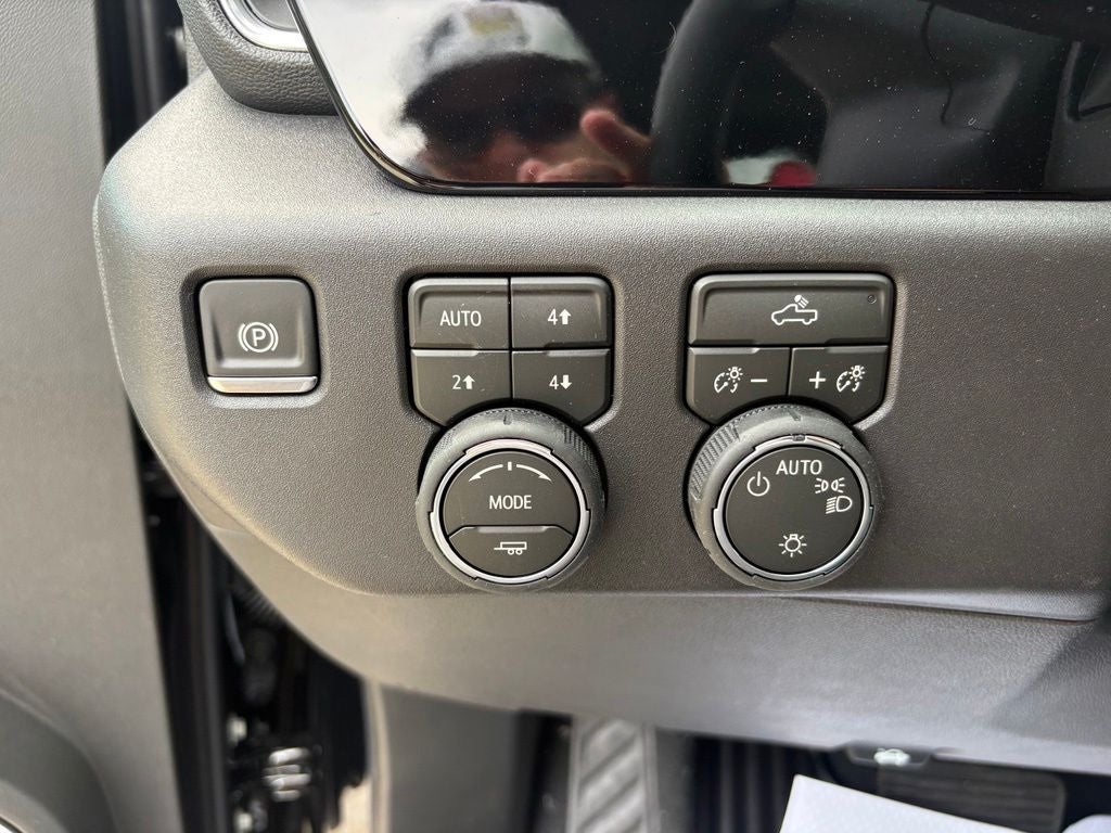 2026 Chevrolet Silverado 1500 LT LT1