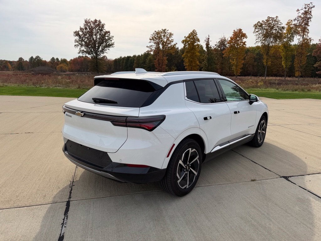2025 Chevrolet Equinox EV LT