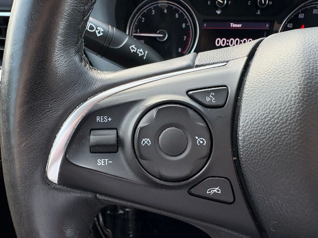2021 Buick Enclave Essence