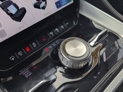 2023 Jeep Grand Wagoneer Base