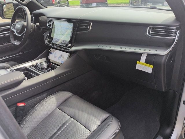 2023 Jeep Grand Wagoneer Base