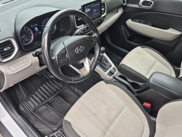 2022 Hyundai Venue SEL