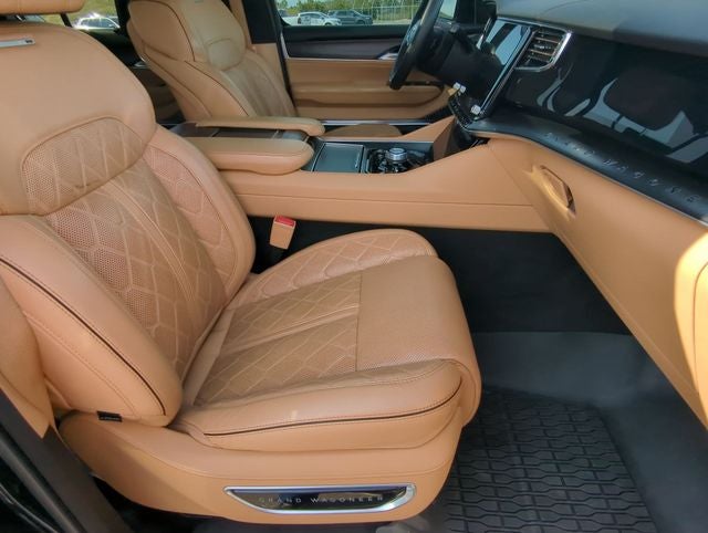 2025 Jeep Grand Wagoneer Series III Obsidian 4x4