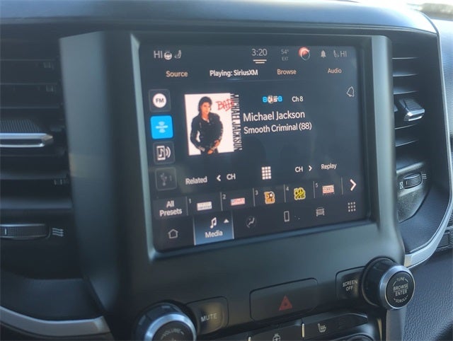 2022 RAM 1500 Big Horn Quad Cab 4x4 6'4' Box