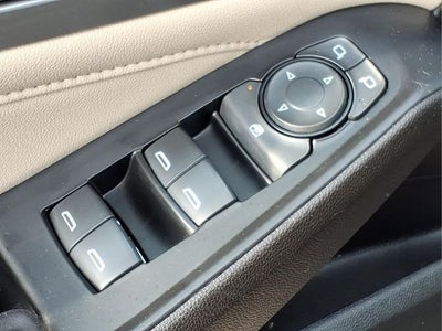 2023 Chevrolet Traverse AWD LS