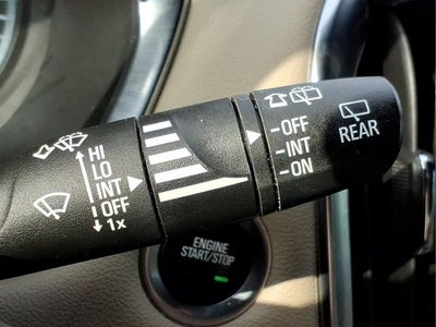 2023 Chevrolet Traverse AWD LS