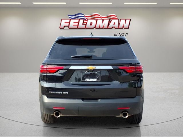 2023 Chevrolet Traverse AWD LS