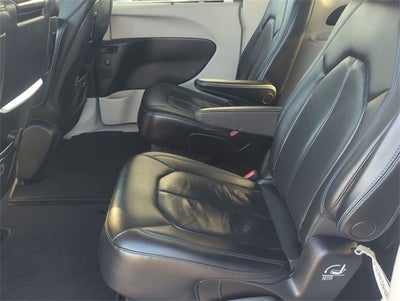 2021 Chrysler Pacifica Touring L AWD