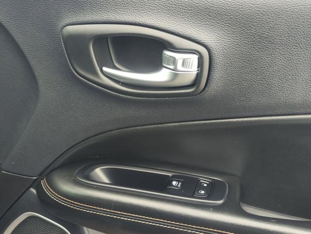 2018 Jeep Compass Latitude FWD