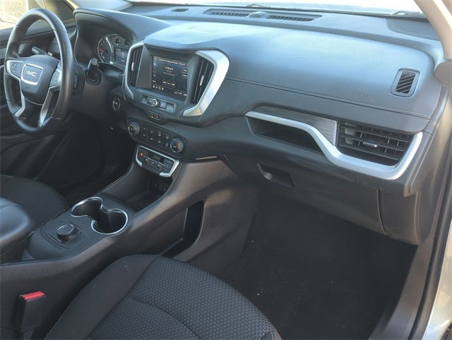 2024 GMC Terrain FWD SLE