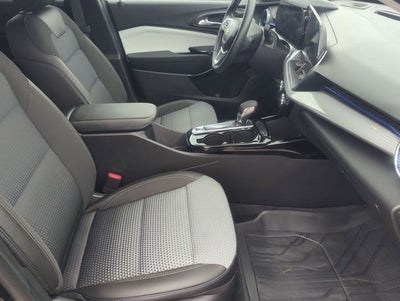 2024 Chevrolet Trax FWD LT