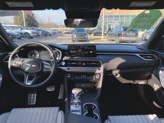 2024 Genesis G70 2.5T