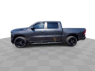 2020 RAM 1500 Big Horn Crew Cab 4x4 5'7" Box