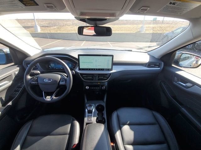 2025 Ford Escape Platinum