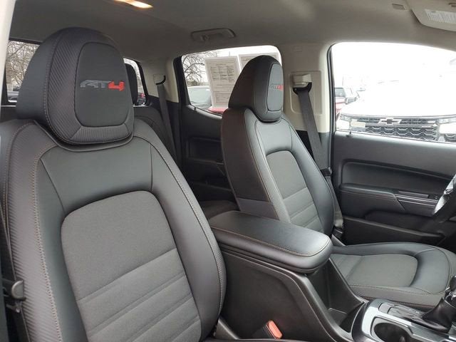 2022 GMC Canyon AT4 - Cloth