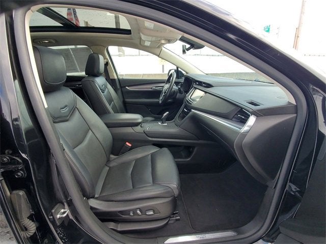 2017 Cadillac XT5 Luxury AWD