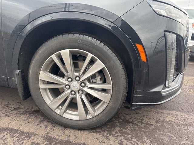 2022 Cadillac XT6 Premium Luxury