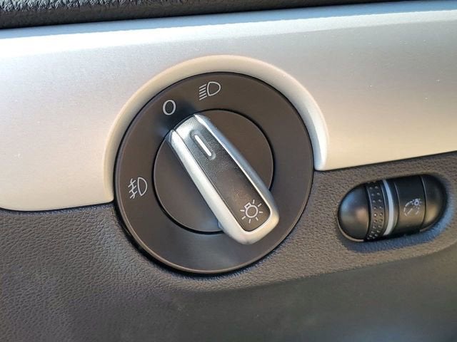 2012 Volkswagen Jetta 2.5L SEL