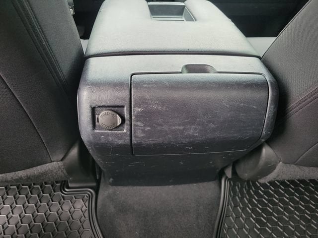 2017 Toyota Tundra 4WD SR