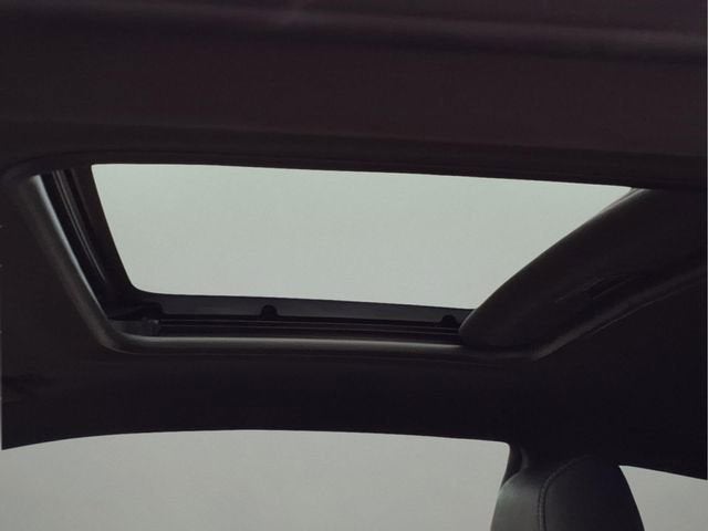 2023 Chevrolet Camaro 2LT