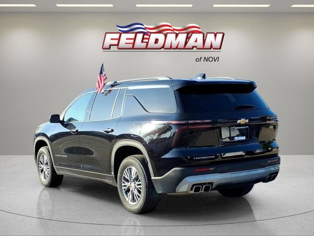 2024 Chevrolet Traverse LT
