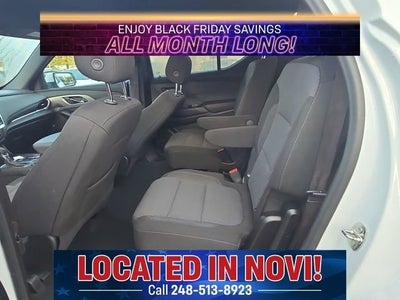 2023 Chevrolet Traverse LT Cloth