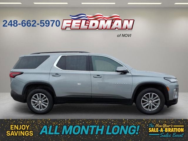 2023 Chevrolet Traverse LT Leather