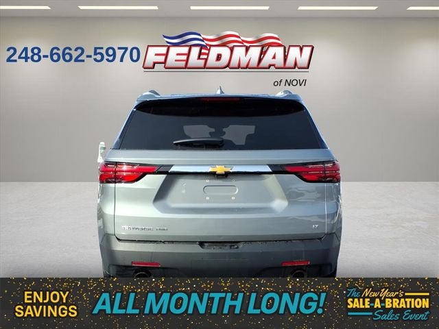 2023 Chevrolet Traverse LT Cloth