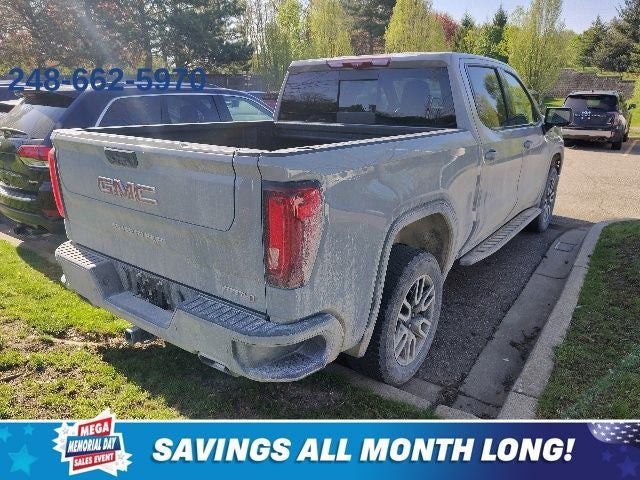 2025 GMC Sierra 1500 AT4