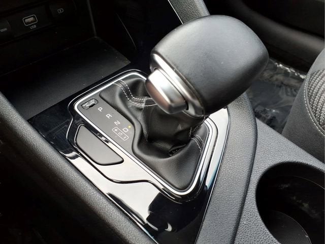 2022 Kia Niro LXS