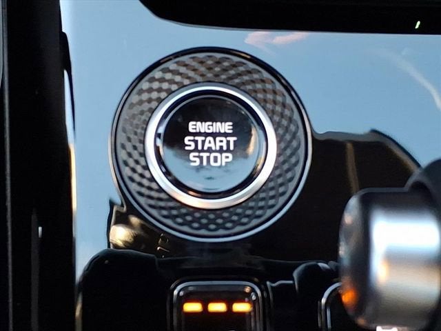 2024 Kia Niro EX Touring