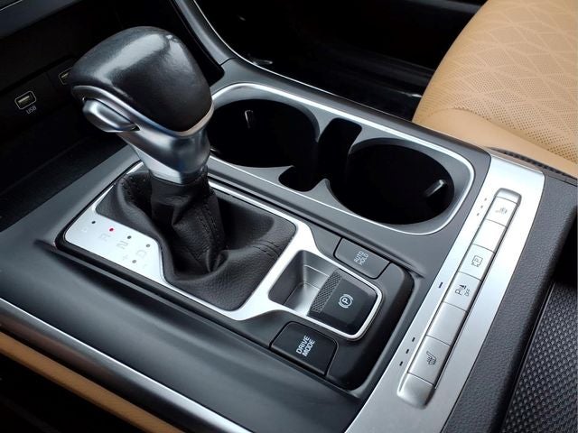 2023 Kia Carnival MPV LX Seat Package