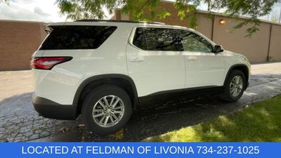 2023 Chevrolet Traverse LT Cloth