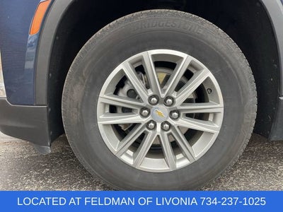 2023 Chevrolet Traverse LT Cloth