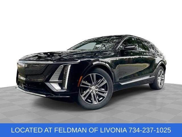 2024 Cadillac LYRIQ Luxury 2
