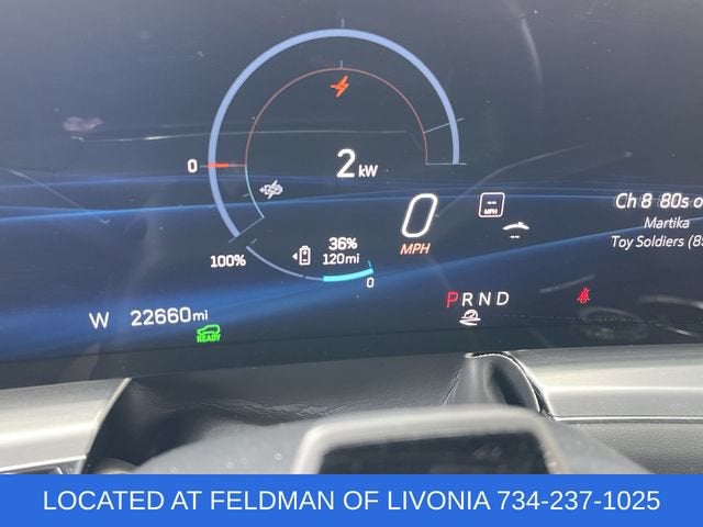 2024 Cadillac LYRIQ Luxury 2