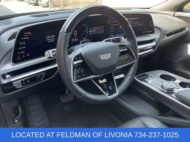 2024 Cadillac LYRIQ Sport 2